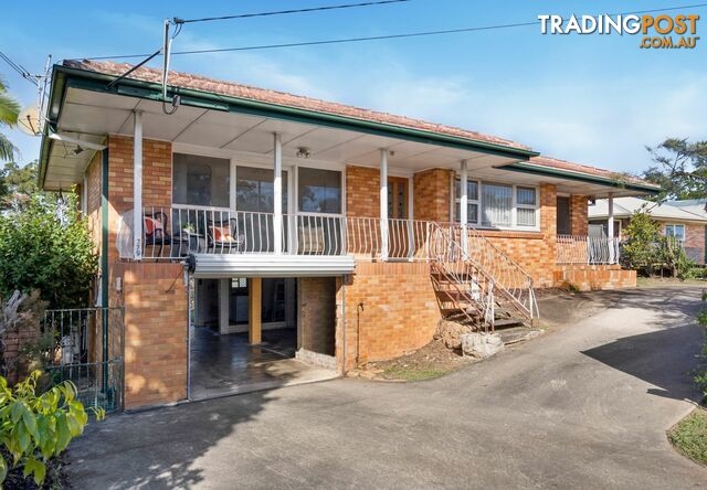 779 Cavendish Road HOLLAND PARK QLD 4121