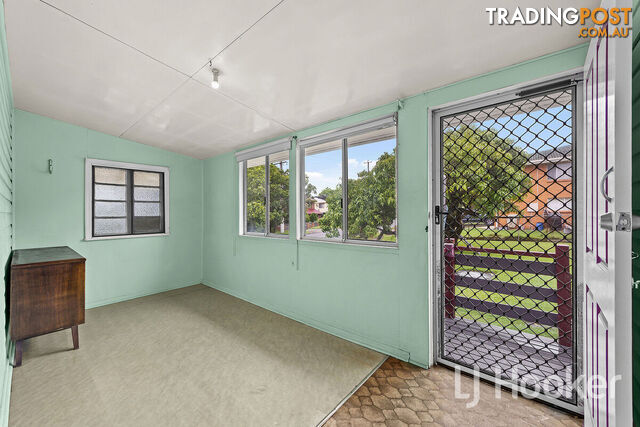 97 Rowe Terrace DARRA QLD 4076