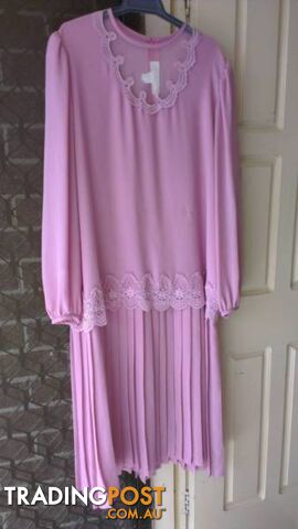 Vintage YOUNG EDWARDIAN DRESS SIZE 20 - photo 2 of 5