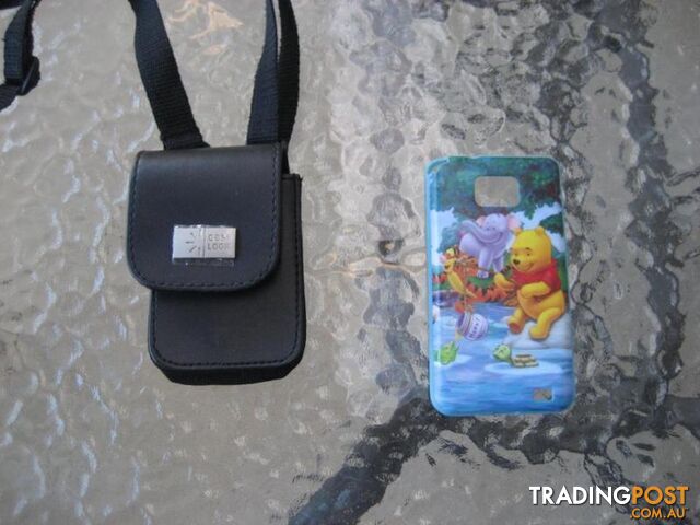 Case LOGIC small bag - Mobile screen cover