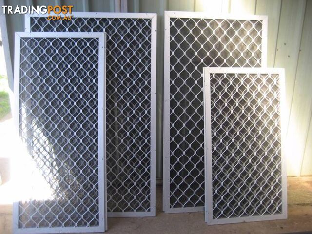 ALUMINIUM SECURITY DIAMOND GRILLES - 8 WINDOW'S - photo 2 of 4