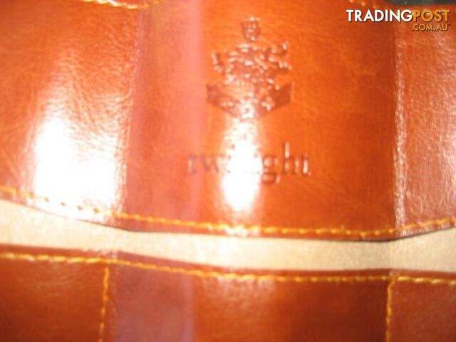 2 Twilight crest leather look pencil case wallet make up pouch - photo 3 of 6