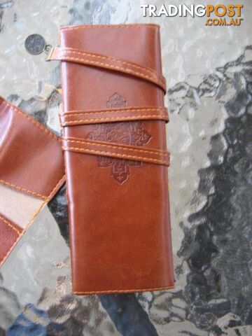 2 Twilight crest leather look pencil case wallet make up pouch - photo 5 of 6