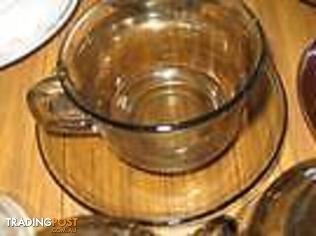 3 DIFFERENT TEA CUPS WITH SAUCERS 's SETS ( Italian-France...) - photo 4 of 5