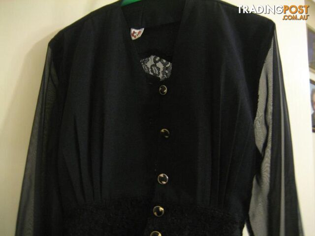 Women's black Blouses sz 40 - photo 5 of 10