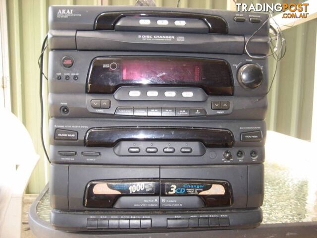Vintage AKAI Compact Disc Cassette Receiver Model ac - M 1000