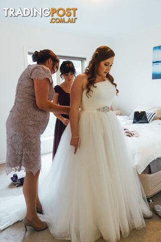 MIA SOLANO Ivory Wedding / Deb Dress, Size 16 - Price Negotiable.