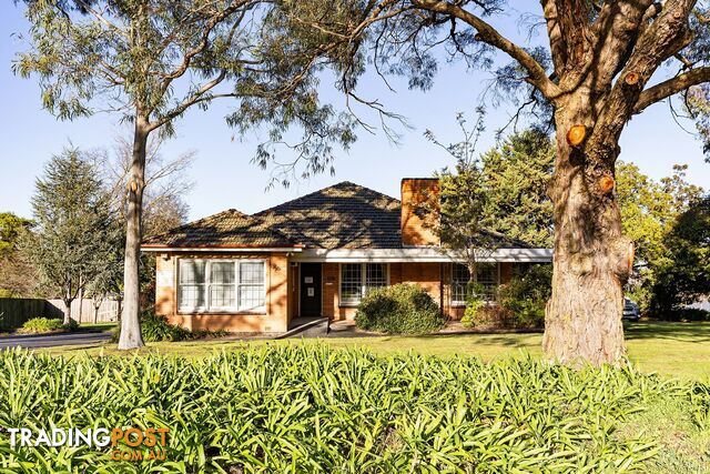 314 Boronia Road BORONIA VIC 3155 - photo 3 of 16