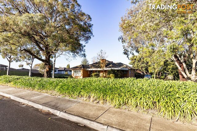 314 Boronia Road BORONIA VIC 3155 - photo 4 of 16