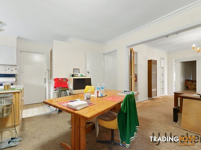17 Moira Avenue FERNTREE GULLY VIC 3156 - photo 4 of 13