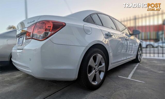 2013 HOLDEN CRUZE CDX JHMY14 4D SEDAN