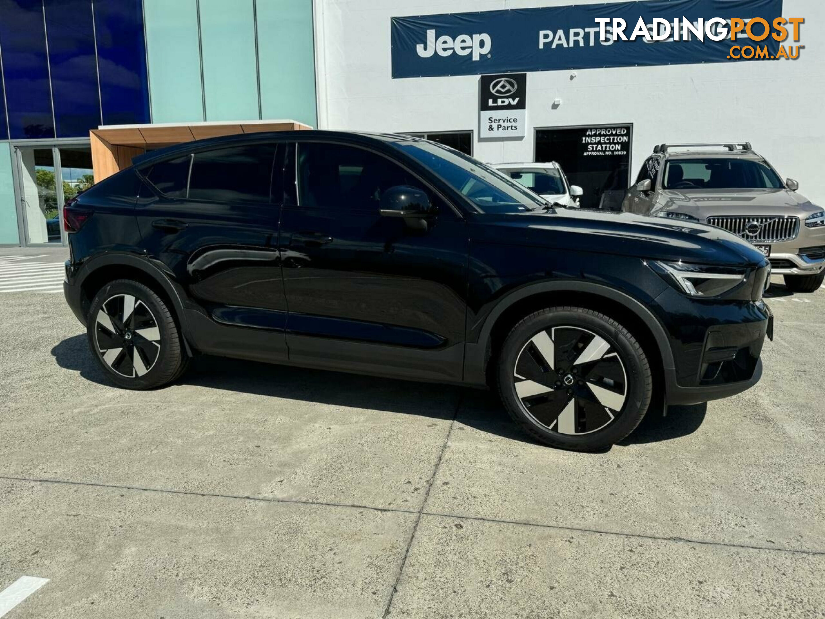 2023 VOLVO C40 RECHARGE PURE ELECTRIC XK 