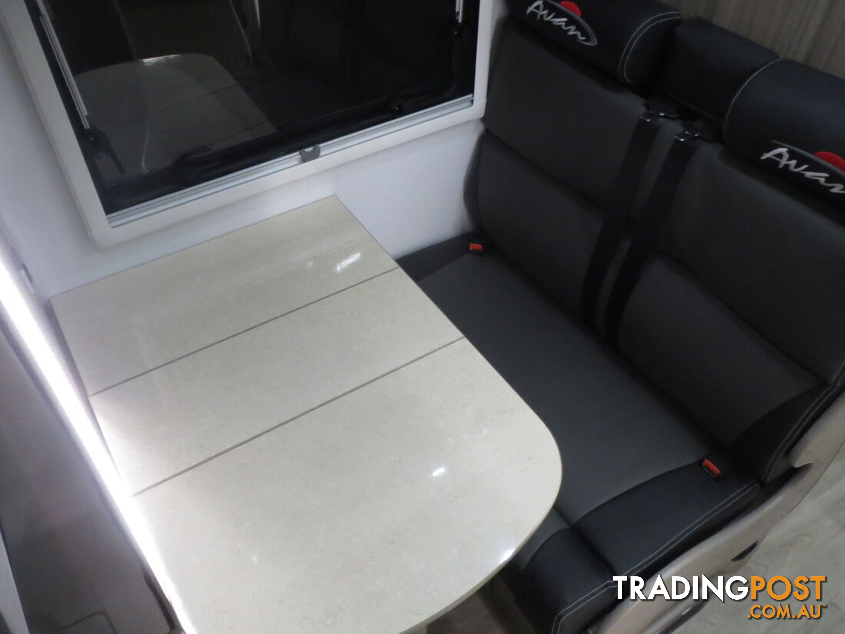 2025 AVAN OVATION M5 LUXURY ENSUITE LOADED WITH EXTRAS