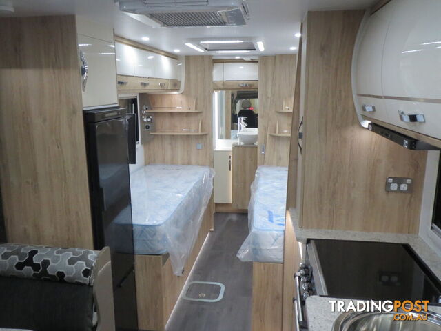 2025 AVAN OVATION M10 LUXURY MOTORHOME