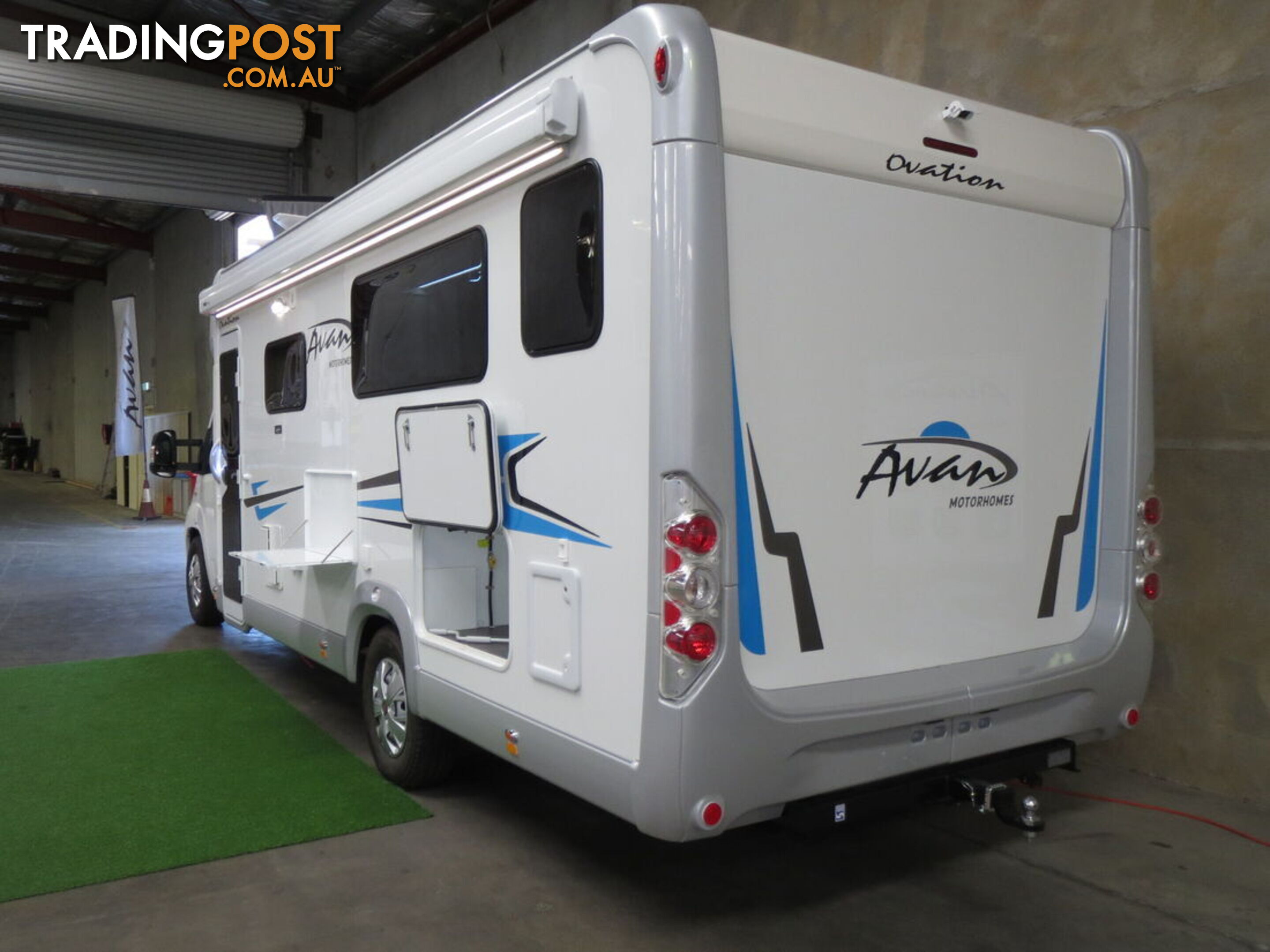 2025 AVAN OVATION M10 LUXURY MOTORHOME