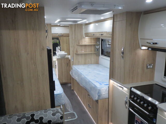 2025 AVAN OVATION M10 LUXURY MOTORHOME