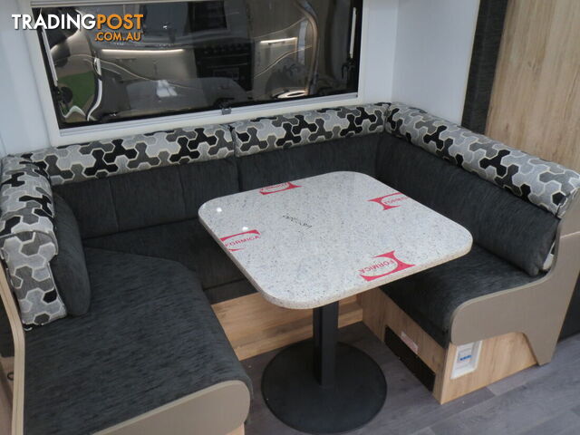 2025 AVAN OVATION M10 LUXURY MOTORHOME