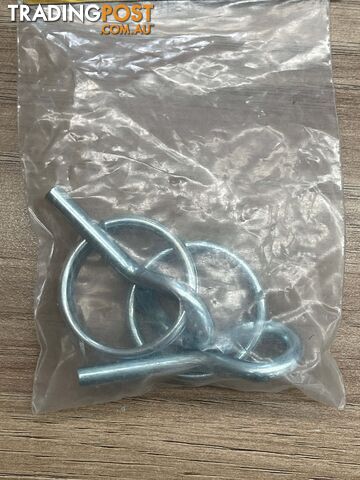 COI Leisure Ring & Pin - Single - 2 Pack