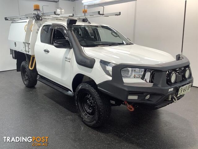 2018 TOYOTA HILUX SR (4X4) GUN126R MY19 X CAB C/CHAS