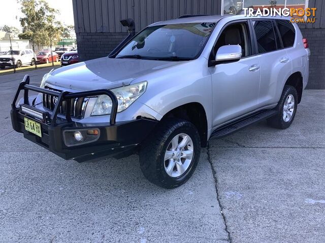 2011 TOYOTA LANDCRUISER PRADO GXL (4X4) KDJ150R 11 UPGRADE 4D WAGON - photo 2 of 12