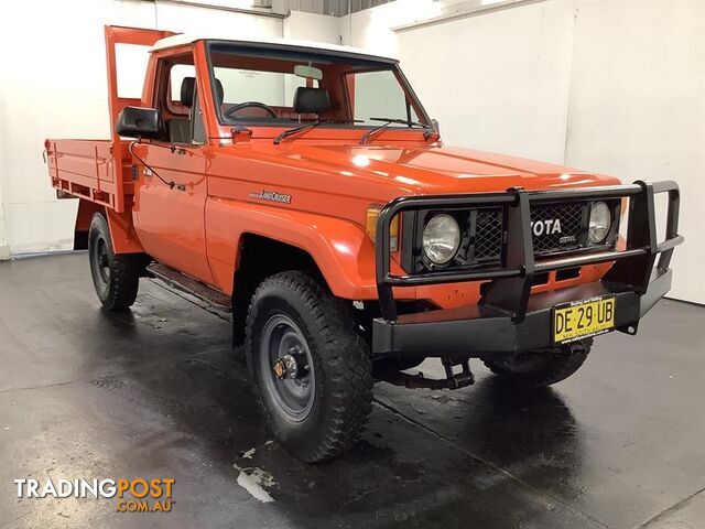 1987 TOYOTA LANDCRUISER (4X4) HJ75RP C/CHAS