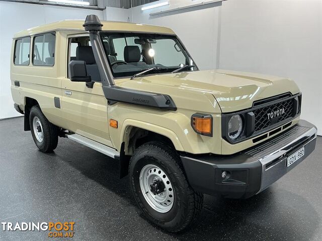 2026 TOYOTA LANDCRUISER GXL TROOP CARRIER