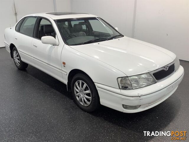 2002 TOYOTA AVALON GRANDE MCX10R 4D SEDAN