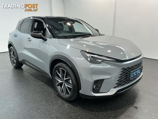 2024 LEXUS LBX LUXURY 2WD (HYBRID MAYH10R 5D HATCH