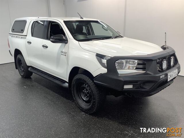 2017 TOYOTA HILUX SR (4X4) GUN126R DUAL CAB UTILITY