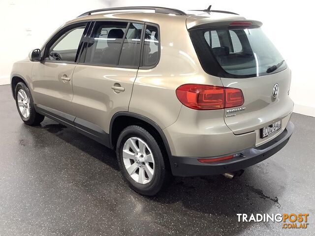 2013 VOLKSWAGEN TIGUAN 132 TSI PACIFIC 5NC MY14 4D WAGON - photo 3 of 18