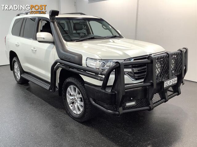 2017 TOYOTA LANDCRUISER VX (4X4) VDJ200R MY16 4D WAGON