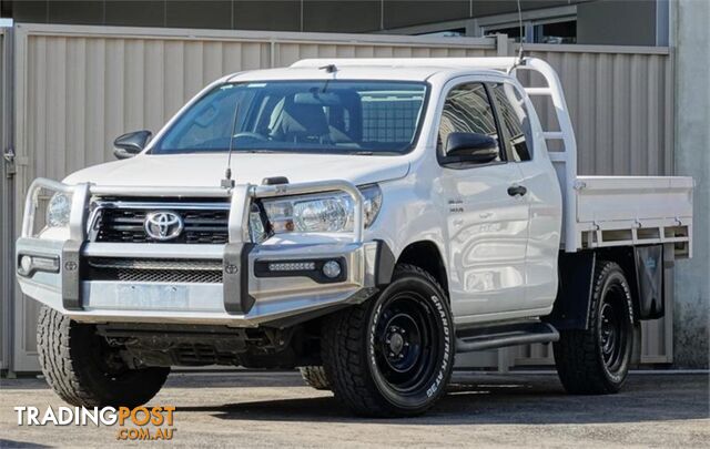 2018 TOYOTA HILUX SR GUN126RMY19 X CAB C/CHAS