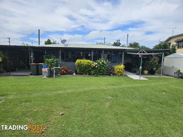 4 Shaw's Avenue Halifax QLD 4850