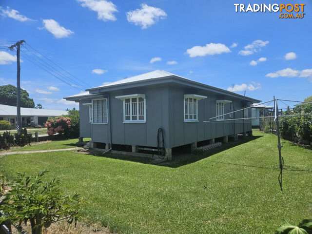 8 Hardy Street Ingham QLD 4850