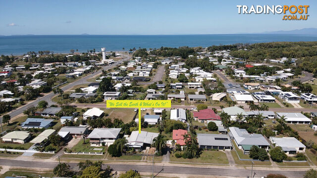 7 Candlenut Street Forrest Beach QLD 4850 - photo 2 of 17