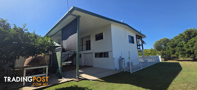 74 John Dory Street Taylors Beach QLD 4850