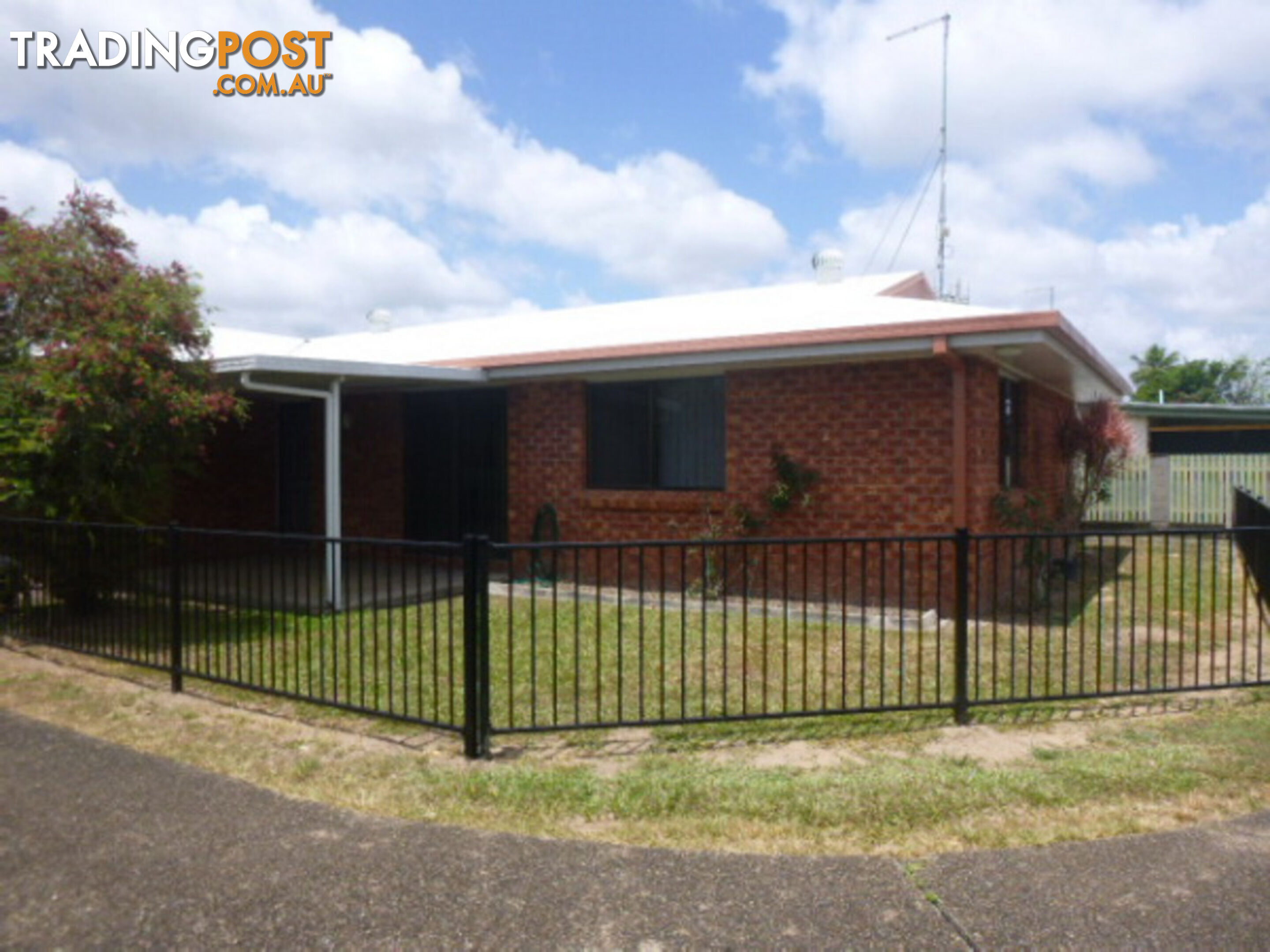 2 15 Lynn Street Ingham QLD 4850