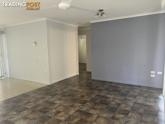 2 15 Lynn Street Ingham QLD 4850