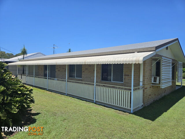 8 Herring Street Taylors Beach QLD 4850