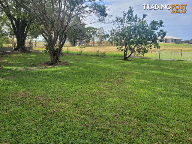 45 Gilbeys Road Hawkins Creek QLD 4850