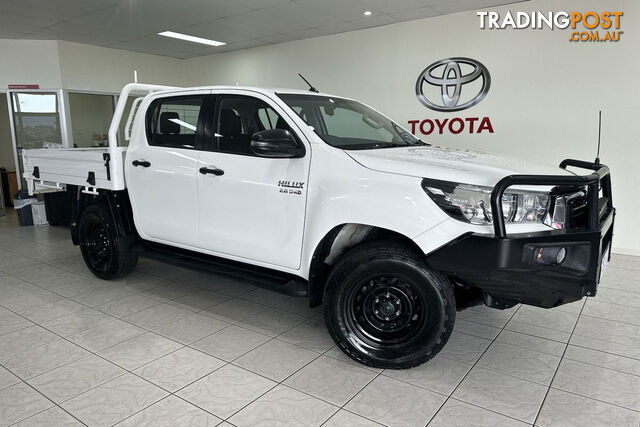 2019 TOYOTA HILUX 4X4 SR 2.8L T DOUBLE  CAB CHASSIS