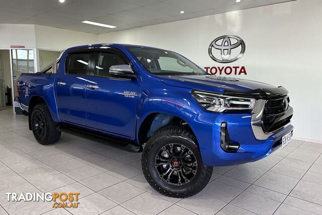 2022 TOYOTA HILUX SR5  UTE