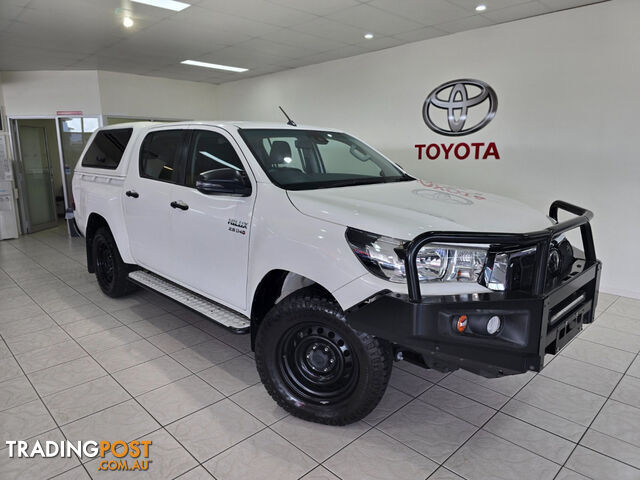 2020 TOYOTA HILUX SR  UTE