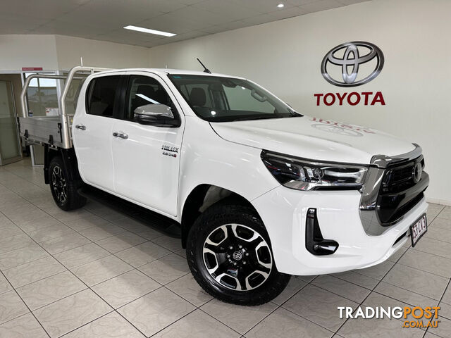 2021 TOYOTA HILUX 4X4 SR5 2.8L DOUBLE  CAB CHASSIS