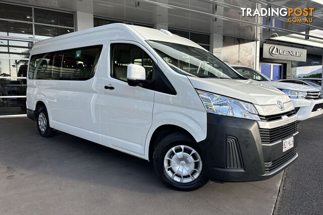 2023 TOYOTA HIACE COMMUTER  BUS