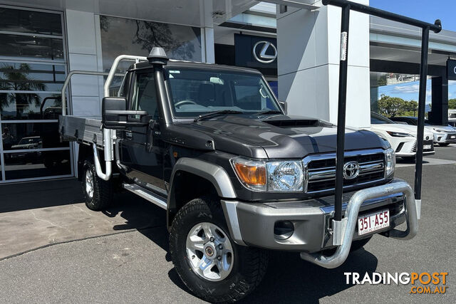 2020 TOYOTA LANDCRUISER GXL  CAB CHASSIS