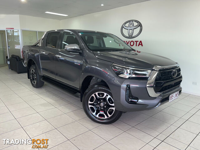 2023 TOYOTA HILUX SR5  UTE