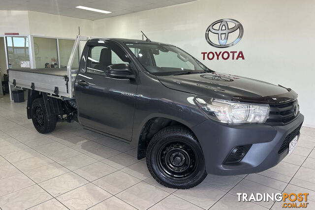 2019 TOYOTA HILUX 4X2 WORKMATE 2.7L  CAB CHASSIS