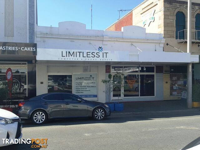 161 East Street ROCKHAMPTON CITY QLD 4700