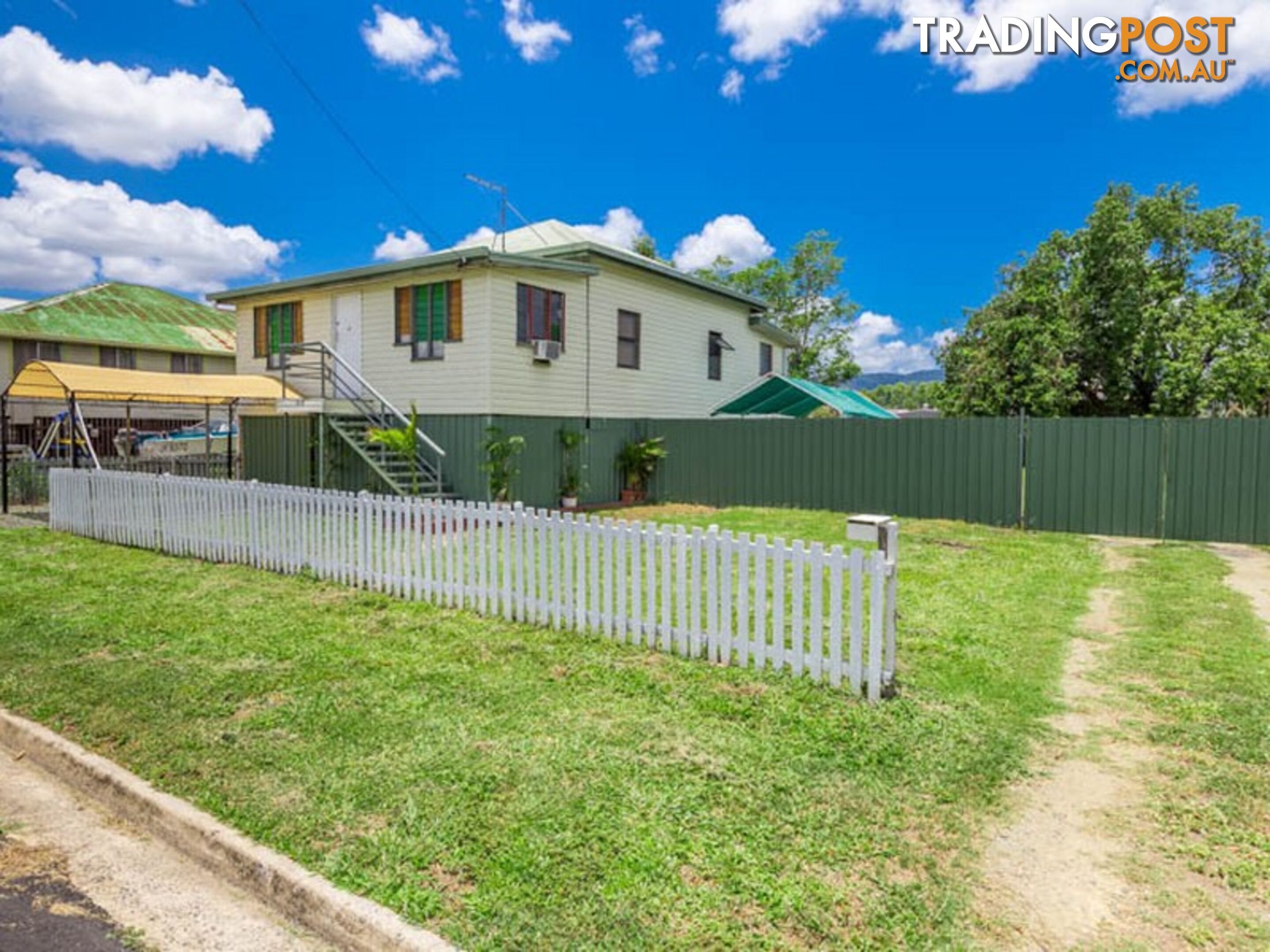 355 East Street DEPOT HILL QLD 4700